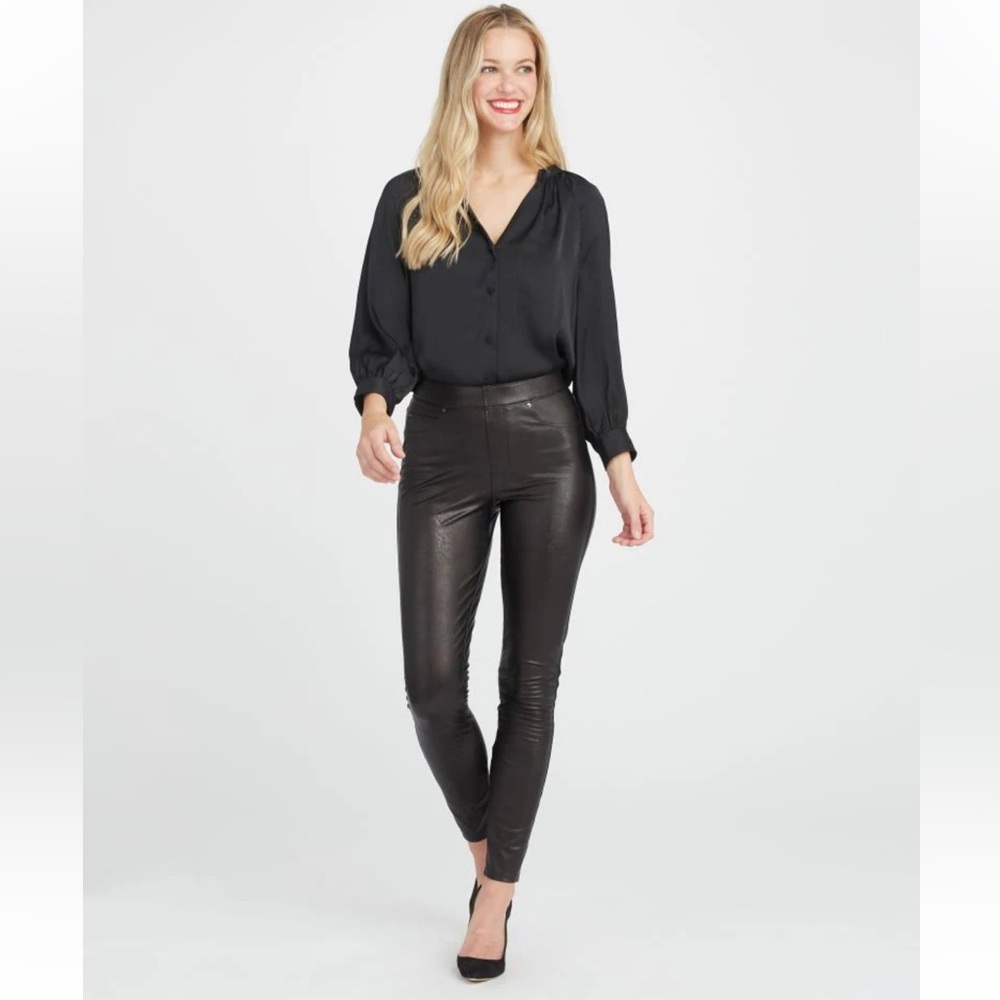 Spanx faux leather pants, leather like skinny, black, size large